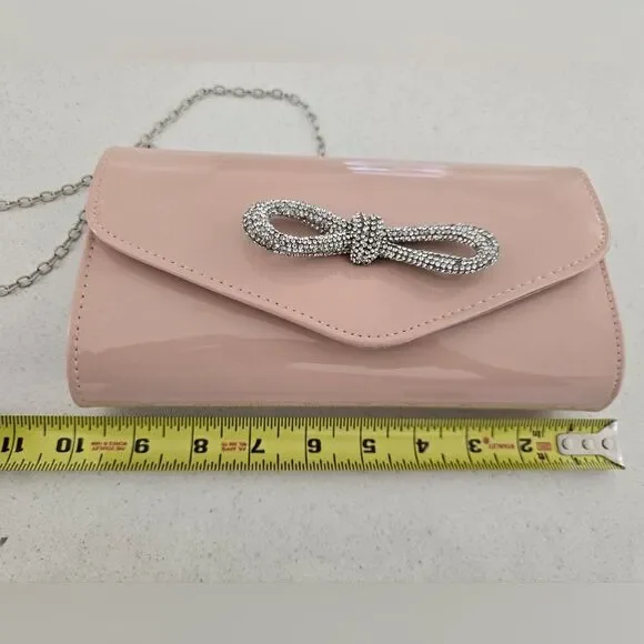 Elegant Pink Clutch with Silver Chain - Picture 10 of 15